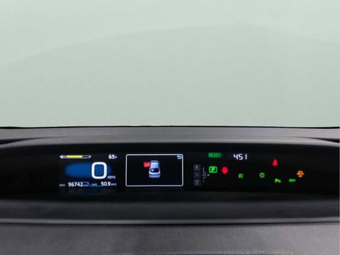 Used 2019 Toyota Prius LE image 16