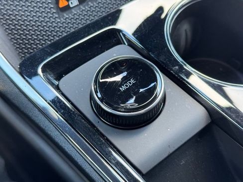 Used 2025 Chevrolet Equinox RS w/ Safety and Technology Package image 13