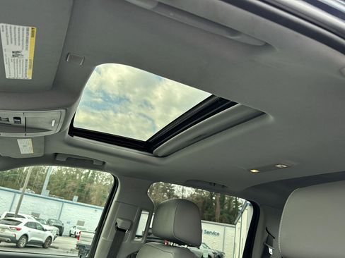 Used 2018 Chevrolet Silverado 1500 LTZ Z71 w/ Centennial Edition image 30