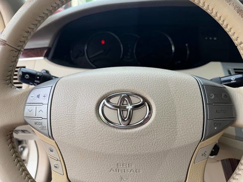 Used 2008 Toyota Avalon XLS image 14