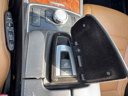 Used 2014 Mercedes-Benz E 550 Cabriolet image 52