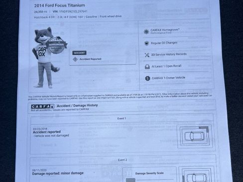 Used 2014 Ford Focus Titanium FWD image 46