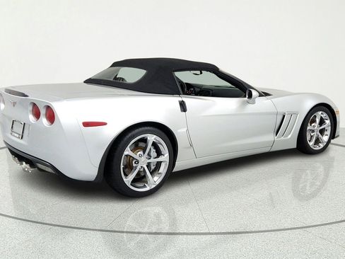 Used 2010 Chevrolet Corvette Grand Sport w/ Preferred Equipment Group RWD image 5