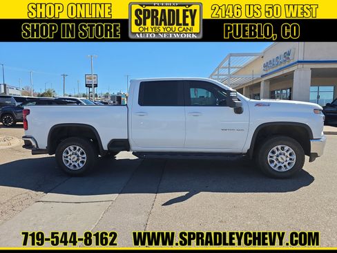Used 2022 Chevrolet Silverado 2500 LT w/ All Star Edition image 3