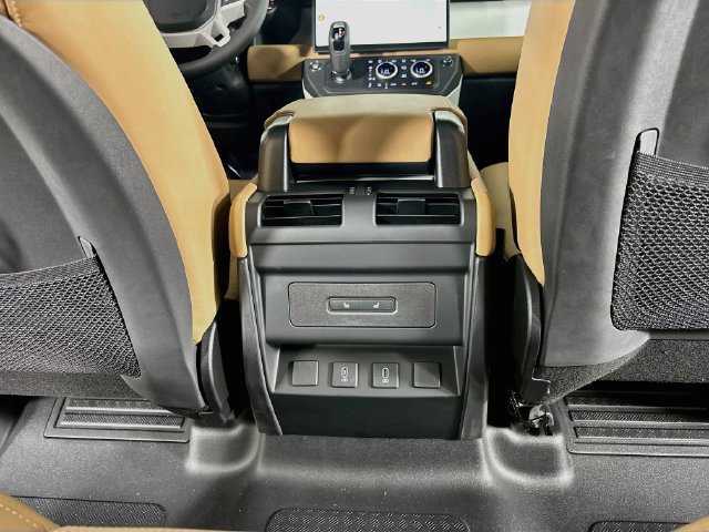 New 2026 Land Rover Defender 110 S AWD/4WD image 25