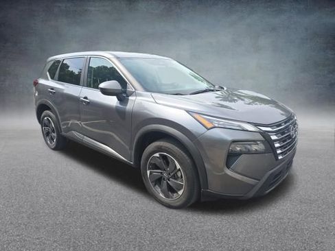 Used 2025 Nissan Rogue SV AWD/4WD image 9