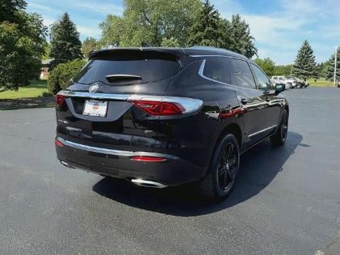 Certified 2024 Buick Enclave Essence w/ Sport Touring Edition FWD image 8