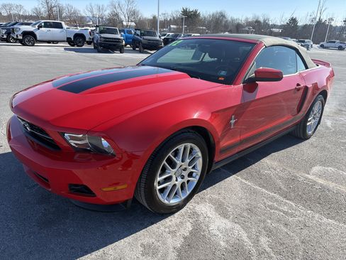 Used 2012 Ford Mustang Premium image 8