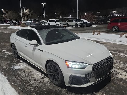 Used 2023 Audi A5 2.0T Premium Plus image 2