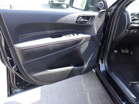 Used 2024 Dodge Durango R/T w/ Blacktop Package AWD/4WD image 17