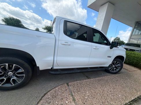 Used 2022 Chevrolet Silverado 1500 RST w/ Convenience Package II AWD/4WD image 5