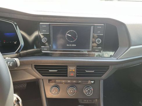 Used 2022 Volkswagen Jetta S FWD image 21