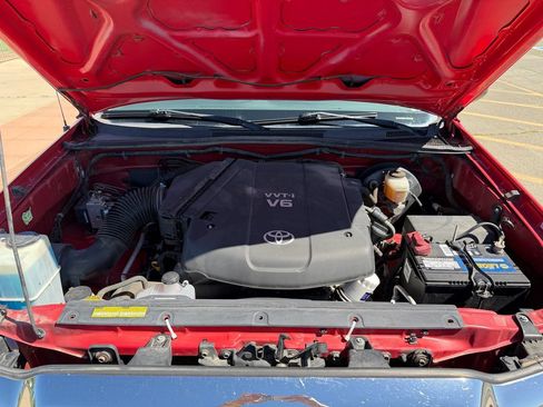 Used 2005 Toyota Tacoma 4x4 Double Cab image 14