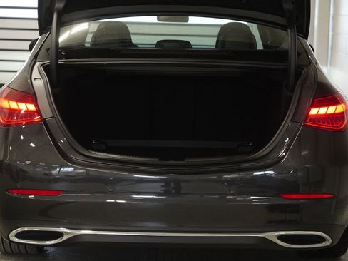 Certified 2022 Mercedes-Benz C 300 4MATIC Sedan image 31