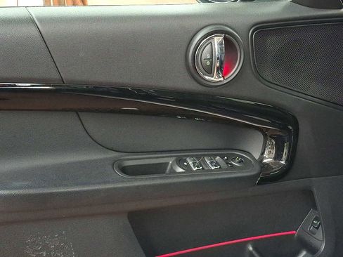 Certified 2024 MINI Cooper Countryman S image 8