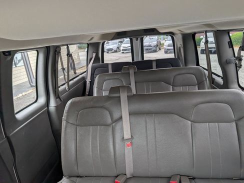 Used 2011 Chevrolet Express 2500 LS RWD image 24