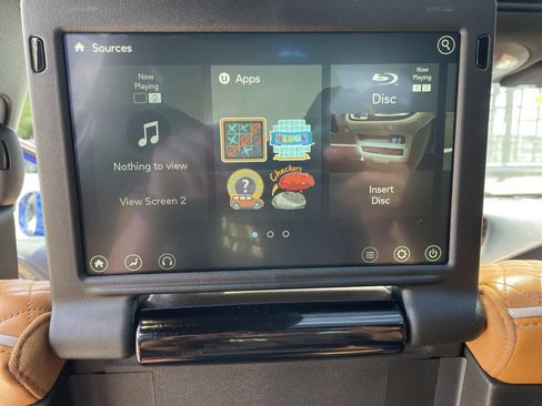 Used 2021 Chrysler Pacifica Pinnacle AWD/4WD image 23