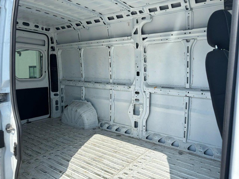Used 2023 RAM ProMaster 2500 FWD image 11