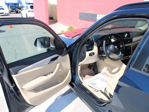 Used 2015 BMW X1 xDrive28i image 9