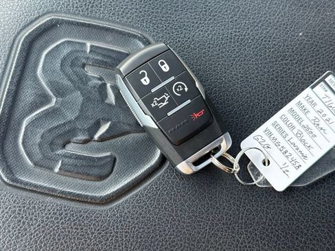Used 2021 RAM 2500 Laramie AWD/4WD image 22
