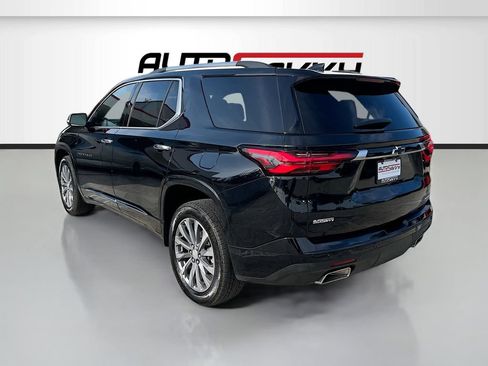 Used 2023 Chevrolet Traverse Premier w/ LPO, Floor Liner Package AWD/4WD image 5
