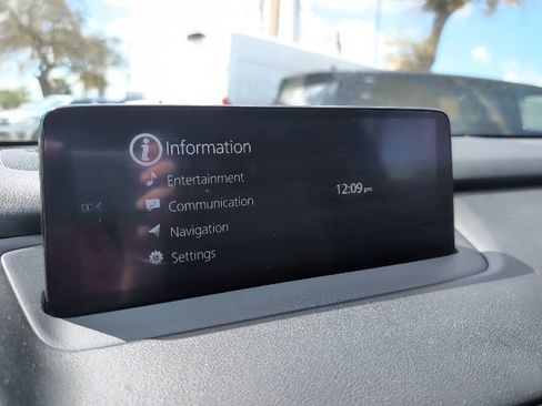 Used 2023 MAZDA CX-9 Carbon Edition image 13