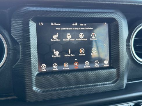 Used 2018 Jeep Wrangler Unlimited Sahara w/ Safety Group AWD/4WD image 61