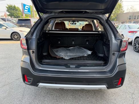 Used 2020 Subaru Outback Touring AWD/4WD image 13