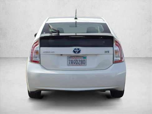 Used 2013 Toyota Prius Four w/ Deluxe Solar Roof Pkg FWD image 7