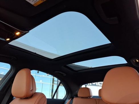 Certified 2025 Mercedes-Benz C 300 4MATIC Sedan image 15