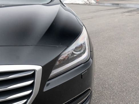 Used 2015 Hyundai Genesis 3.8 w/ Option Group 04 image 10