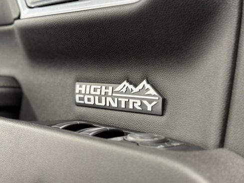 Used 2023 Chevrolet Silverado 1500 High Country image 13