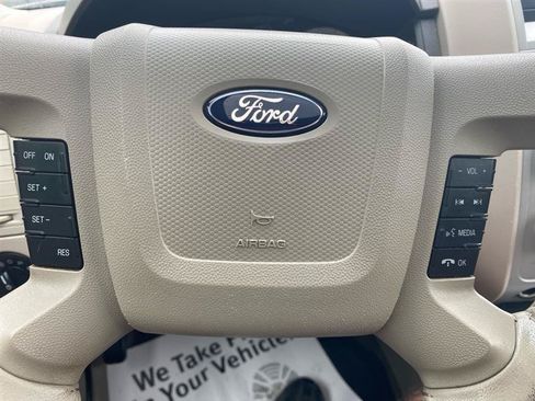 Used 2009 Ford Escape XLT FWD image 12