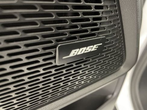 New 2025 Chevrolet Silverado EV LT image 26