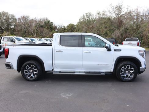 New 2026 GMC Sierra 1500 SLT w/ SLT Premium Plus Package image 3