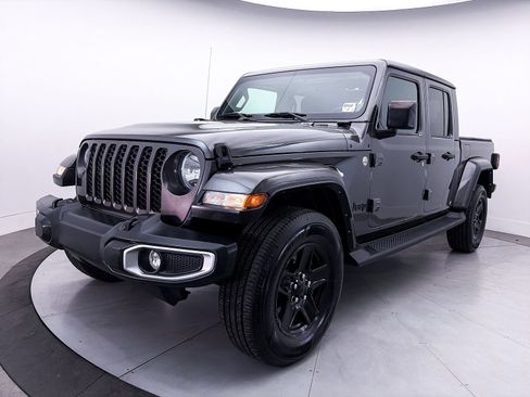 Used 2021 Jeep Gladiator Sport AWD/4WD image 10