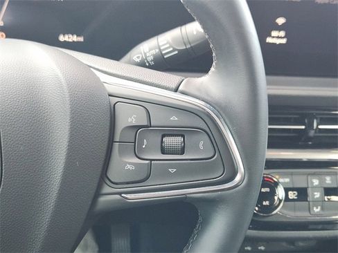 Used 2024 Buick Envista Sport Touring w/ Experience Buick Package image 29