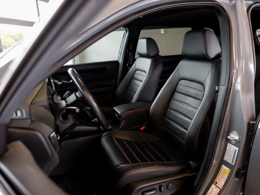 Used 2023 Honda CR-V Sport Touring image 12