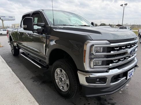 New 2026 Ford F350 XLT w/ XLT Premium Package image 5