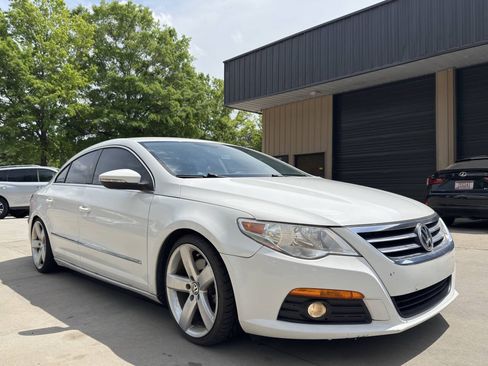 Used 2012 Volkswagen CC Lux Limited FWD image 3