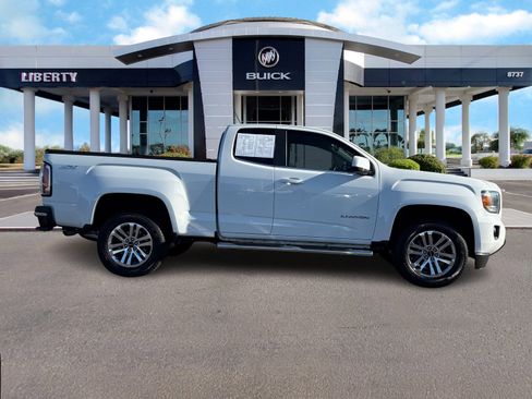 Used 2019 GMC Canyon SLE w/ Elevation Edition image 2