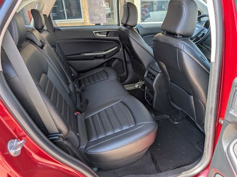 Used 2023 Ford Edge SEL w/ Convenience Package AWD/4WD image 16