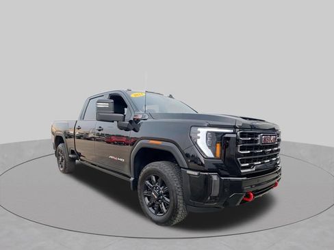 Used 2024 GMC Sierra 2500 AT4 w/ AT4 Premium Plus Package AWD/4WD image 2