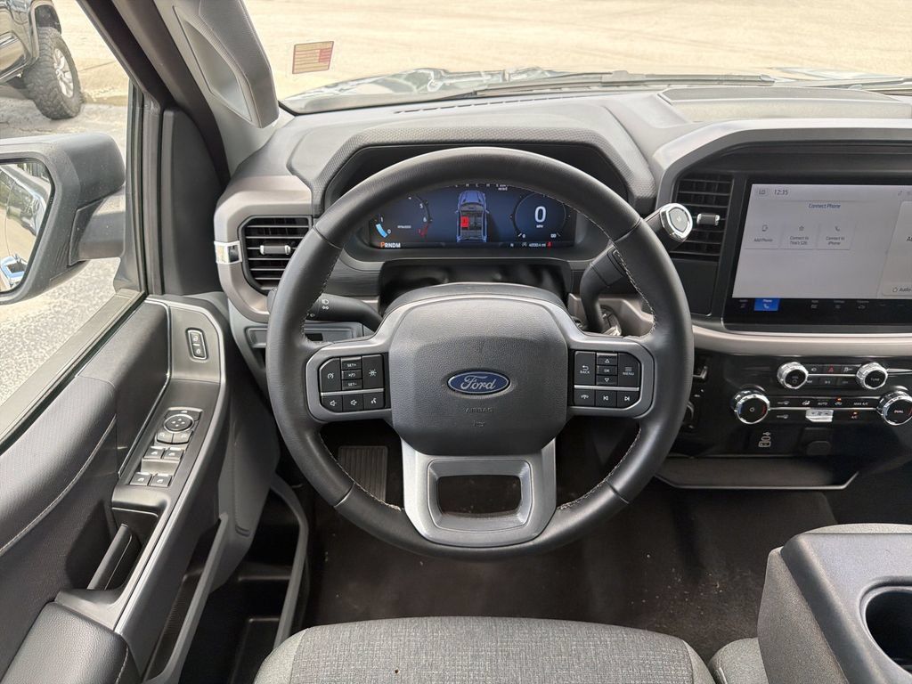 Used 2025 Ford F150 XLT w/ Equipment Group 301A Standard AWD/4WD image 15