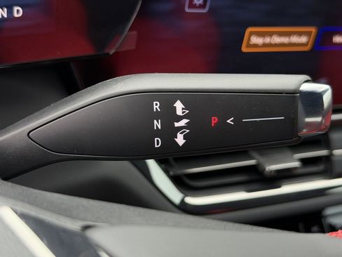 New 2026 Chevrolet Equinox EV RS FWD image 18