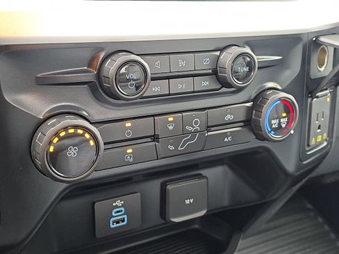 Used 2024 Ford F350 XL w/ 360-Degree Camera Package AWD/4WD image 19