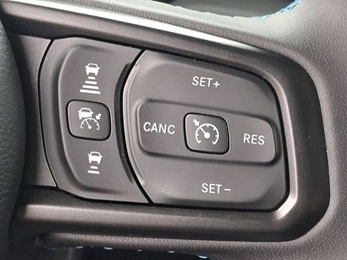 Used 2024 Jeep Wrangler Unlimited Rubicon 4xe AWD/4WD image 22
