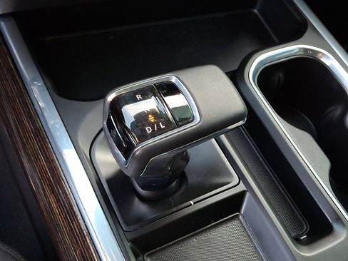 Used 2024 GMC Sierra 1500 Elevation w/ Max Trailering Package image 15