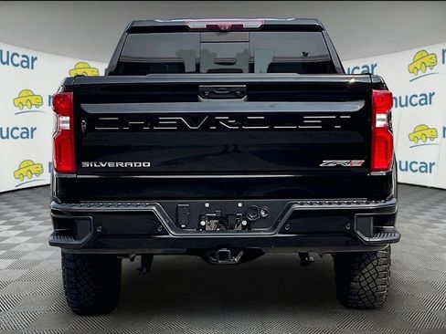 Used 2022 Chevrolet Silverado 1500 ZR2 w/ Technology Package AWD/4WD image 5