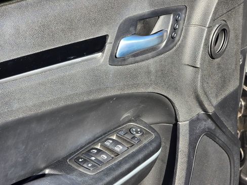 Used 2022 Chrysler 300 S w/ Comfort Group image 38